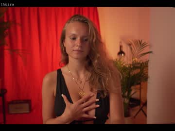 girl cam all day chillwithkira image #2351511