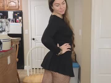 girl cam all day chroniclove image #8089049