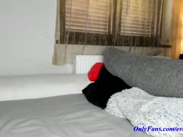 girl cam all day pbsteve image #3587476