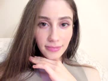 girl cam all day snowww_white image #5551915