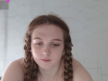 girl cam all day small_blondee image #9202341