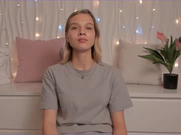 girl cam all day sharonmorgans image #3396653