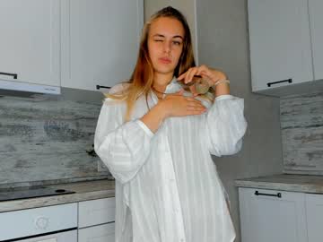 girl cam all day lindamildreda image #5115034