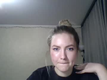 girl cam all day aksssgirl image #3761884