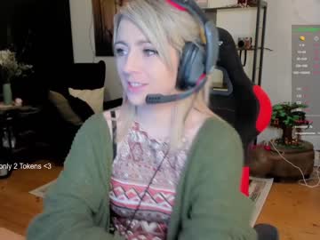 girl cam all day kimilee22 image #1408003