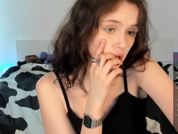 girl cam all day milkaaaaa image #2296208