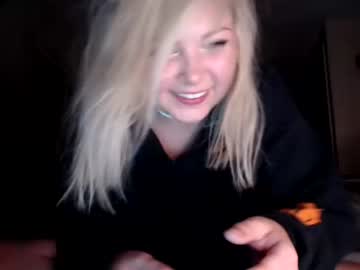 girl cam all day kipsy420 image #422654