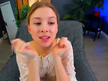 girl cam all day milablush image #4568410