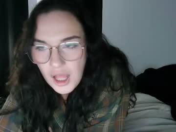 girl cam all day ichasefatmen image #3455900