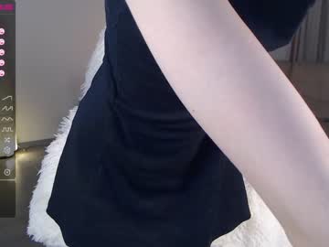 girl cam all day _lain_ image #3970211