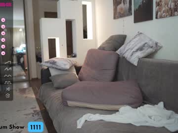 girl cam all day oxxme image #6581677