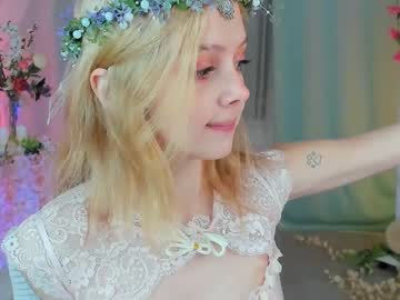 girl cam all day little_anitta image #8791806