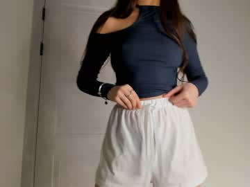 girl cam all day emilybatee image #4060307