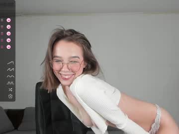 girl cam all day amilia4u image #4966198