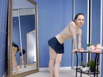 girl cam all day kriskras__ image #4245968