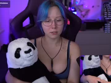 girl cam all day blue_mooncat image #7538879