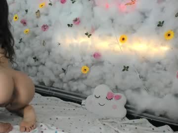 girl cam all day babyaylin image #9510115