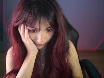 girl cam all day greeny_mat image #7970364