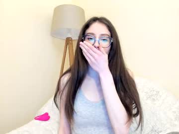 girl cam all day snowww_white image #8862009