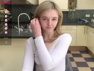 girl cam all day lucydelovely image #4209894