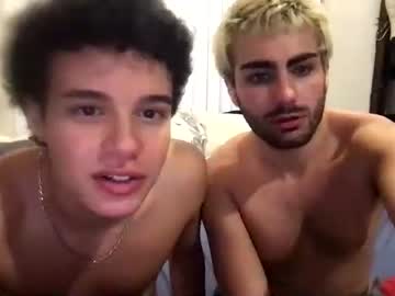 man cam all day tworoommates image #4136086