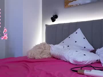 girl cam all day white_lime image #7668420