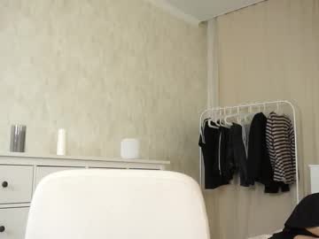girl cam all day hildgaillard image #9410164