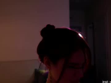 girl cam all day shiningstarrr image #9010287