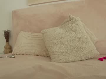 girl cam all day funny_to_see_you_here image #9352044
