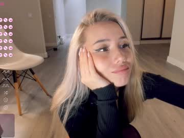 girl cam all day doseofhappiness image #8727249