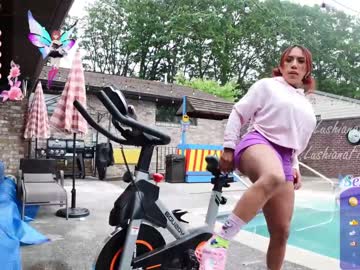 tranny cam all day lushianafitness image #7104424