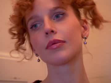 girl cam all day ellaa91 image #6169056