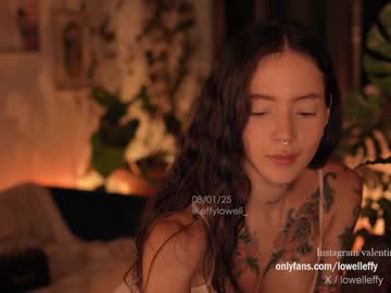 girl cam all day effylowell_ image #8615805