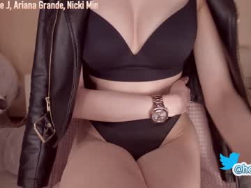 girl cam all day hollyextra image #950079