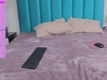 girl cam all day kaylaa_fox image #3730930