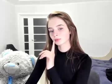 girl cam all day hana_lisabon image #333458