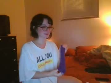 girl cam all day ivvvrose image #33513
