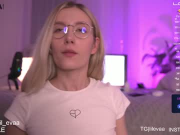 girl cam all day lil_eva image #2299891