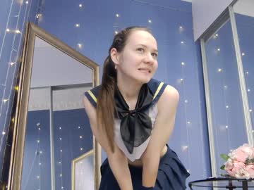 girl cam all day kriskras__ image #5118214