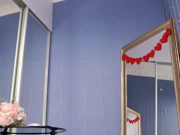 girl cam all day kriskras__ image #7778027