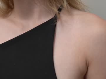 girl cam all day refined_style image #7887082