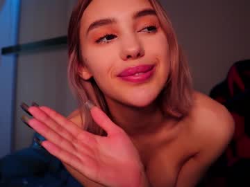 girl cam all day angella_kleee image #2891634