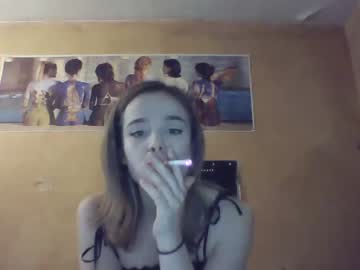girl cam all day cute_alyssia image #5048033