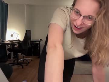 girl cam all day alinacolada image #5724318