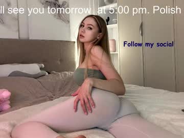 girl cam all day avroramy image #9270216