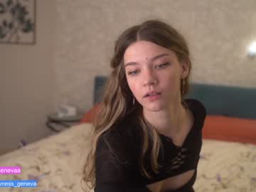girl cam all day coyness_geneva image #3511746