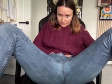 girl cam all day eatmypie69 image #6461099