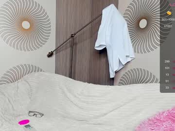 girl cam all day happiness_call image #5207177
