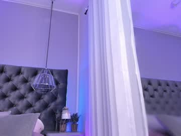 girl cam all day naomii_soto image #7931946