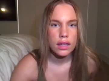 girl cam all day alexishemsworth image #5916037